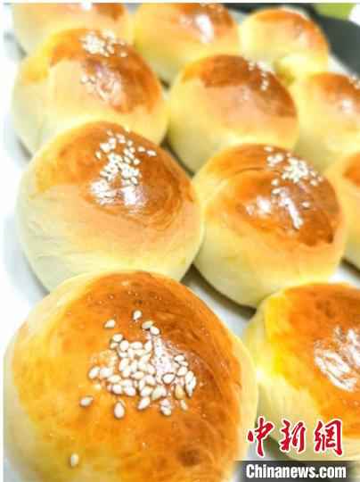 网友晒出的自制美食。瑞安宣传部供图 疫情催化别样“饮食男女”:人间烟火 “云”上佳肴